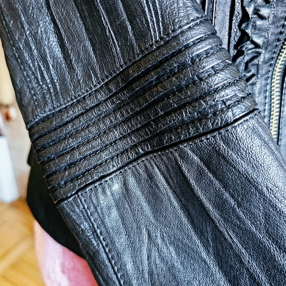 Danier Black Leather Bomber Jacket. Moto Jacket. - Picture 7 of 14